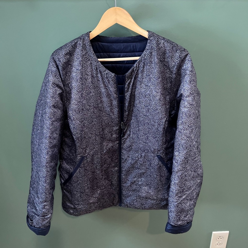 Orvis Reversible Quilted Jacket Navy Blue Feather Print Women's Size L